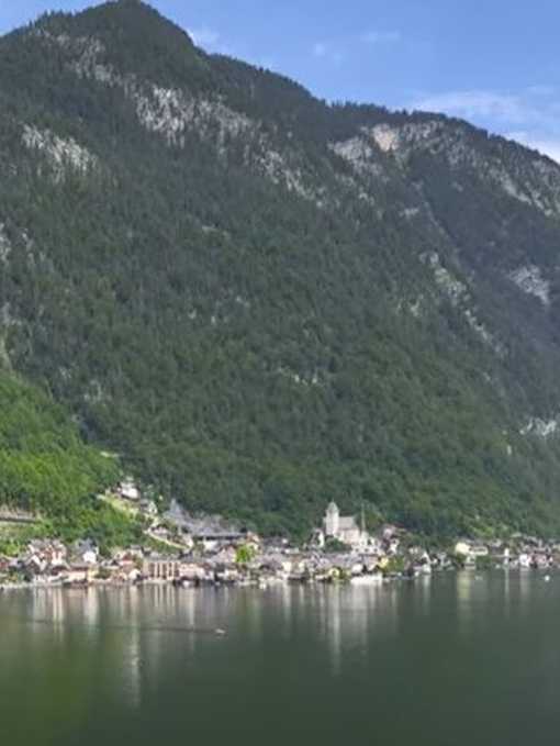 Drohnenflug aus dem Bannwald Hallstatt: Wichtige Maßnahmen zum Schutz vor Naturgefahren